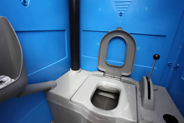 Best Portable bathroom rental  in French Island, WI